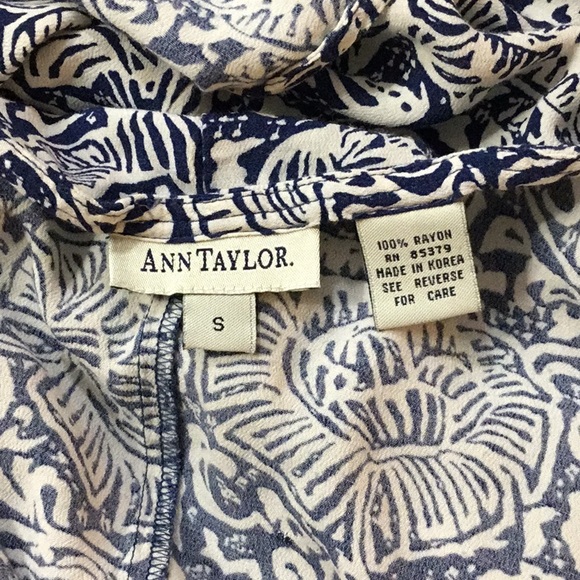 Tied skirt - Picture 3 of 5